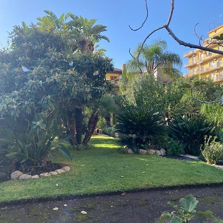 הוילה קטאניה Casa Delle Rose מראה חיצוני תמונה