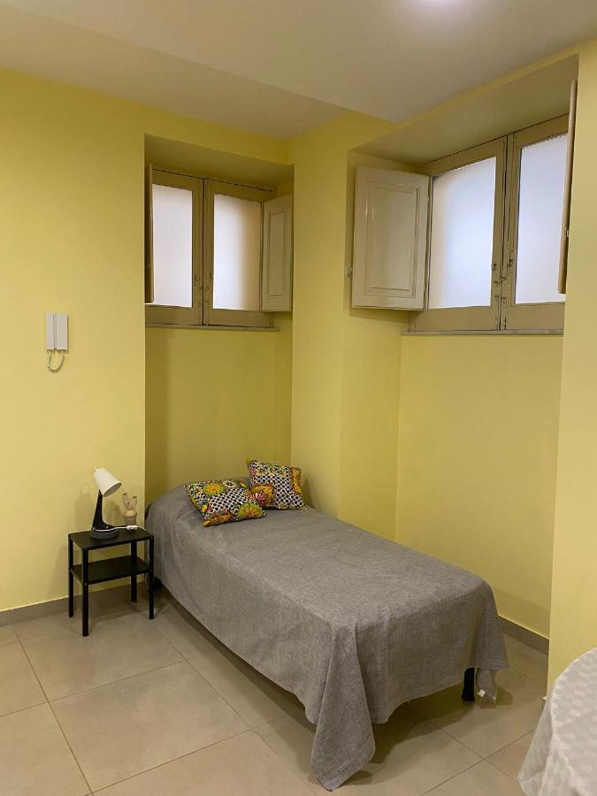 הוילה קטאניה Casa Delle Rose מראה חיצוני תמונה